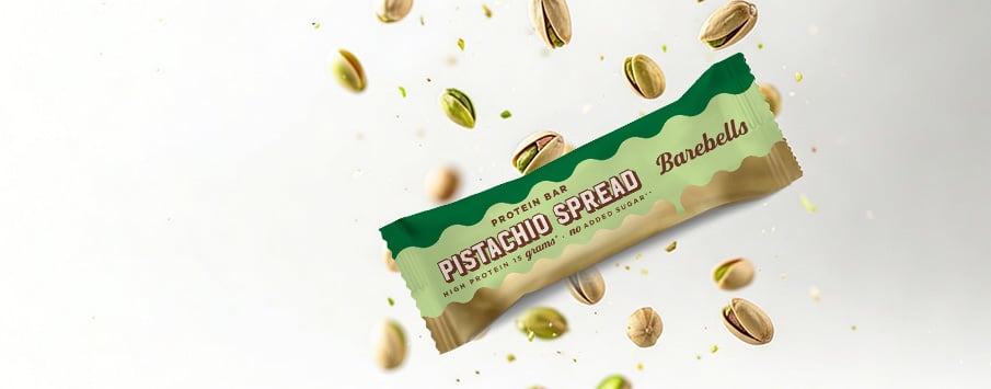Barebells Pistachio Spread. Kr&auml;mig pistage toppad med lent mj&ouml;lkchoklad&ouml;verdrag